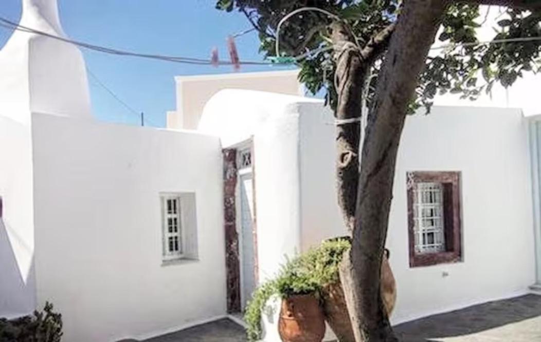 On An Island Suites & Apartments - Fira Экстерьер фото